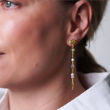 Divine øreringe i 18 karat guldbelagt sølv med blad og ædelstene