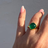 Prestige Ring aus 18 Karat vergoldetem Silber mit grünem Onyx