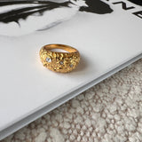 Vivienne klobiger Ring mit Steinen