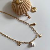 Coral halskæde med charms