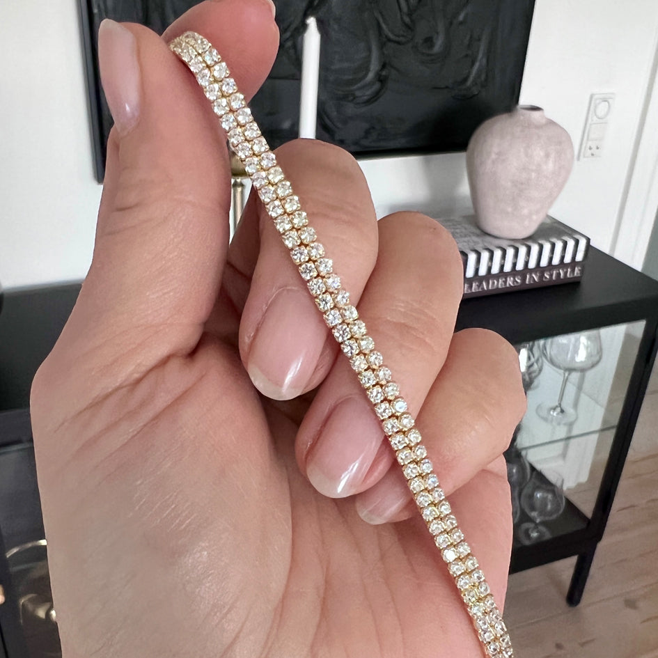 Curve tennis armbånd i sølv med zirkonia
