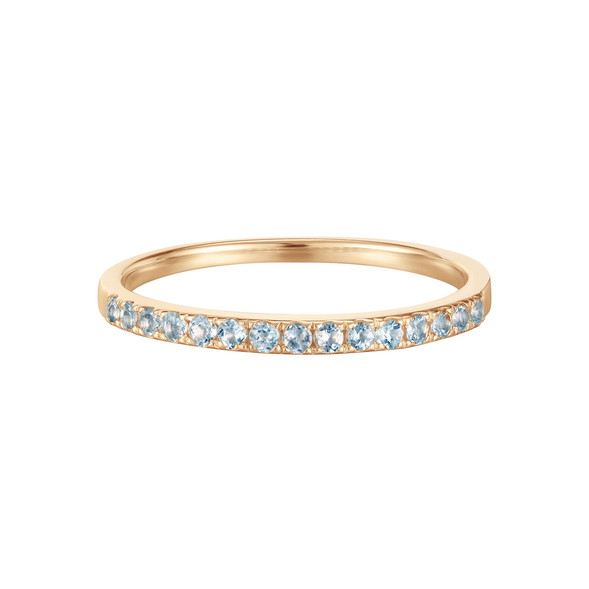 Fine ring i 14 kt guld med Aquamarin